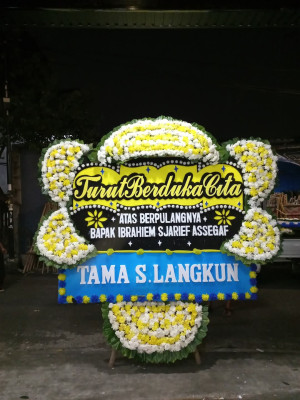 Papan Bunga Duka di Mataram Barat