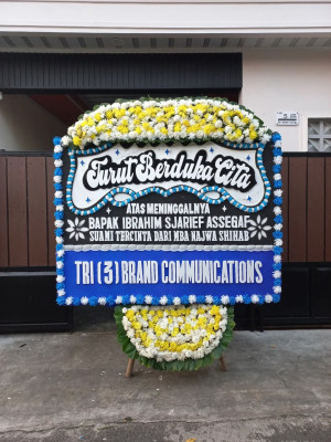 Papan Bunga Duka di Mataram Barat